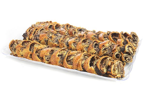מגשי אירוח חלביים לאירועים